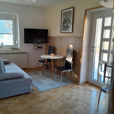 Chalet And Apartment Zonir With Sauna Кобарид Экстерьер фото