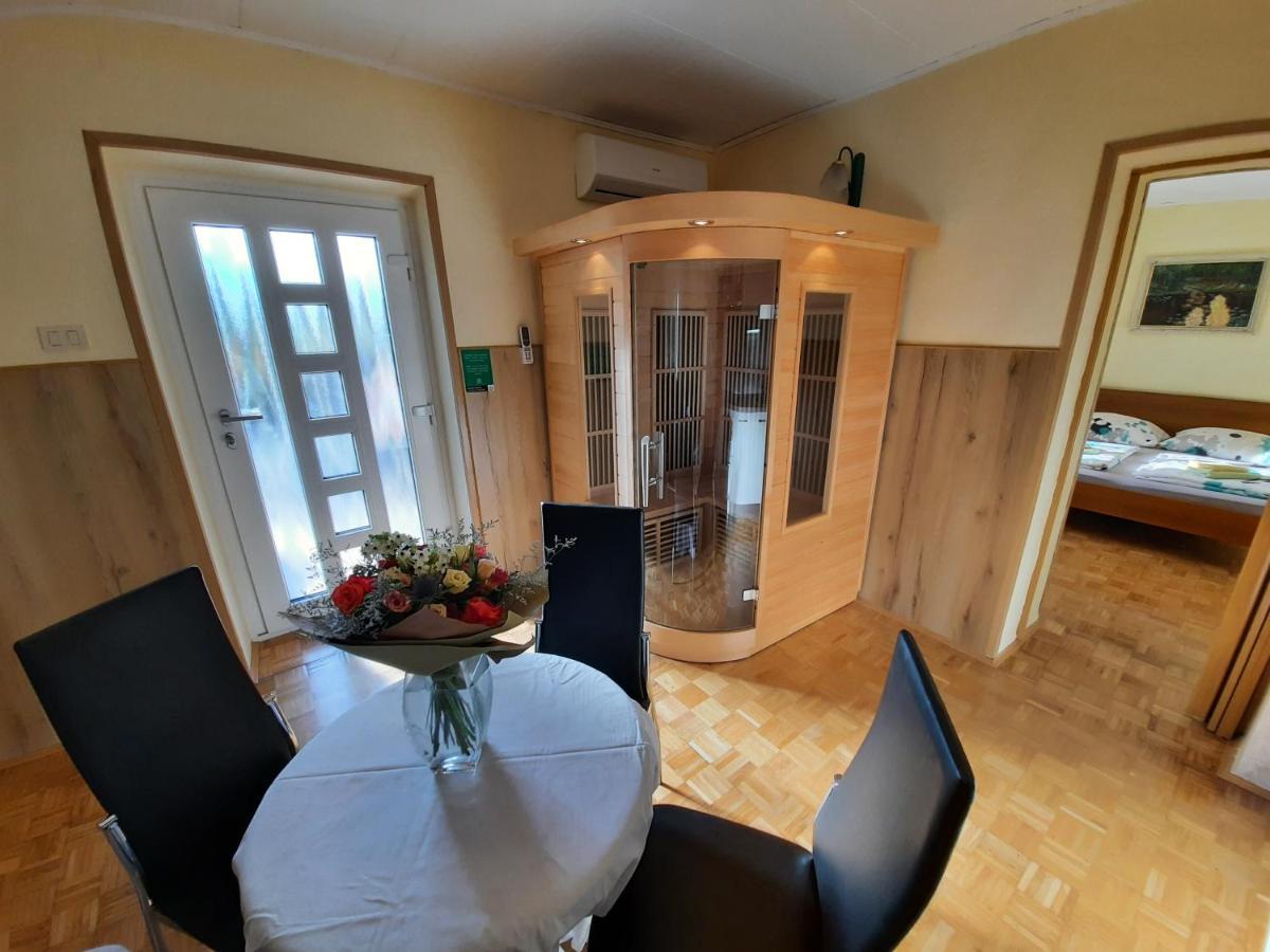 Chalet And Apartment Zonir With Sauna Кобарид Экстерьер фото
